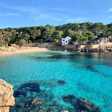 Sonne & Meerblick Aus 40 Grad Heissem Whirlpool Geniessen - Zentral Am Hafen Und Dennoch Ruhig Cala Ratjada  Exterior photo