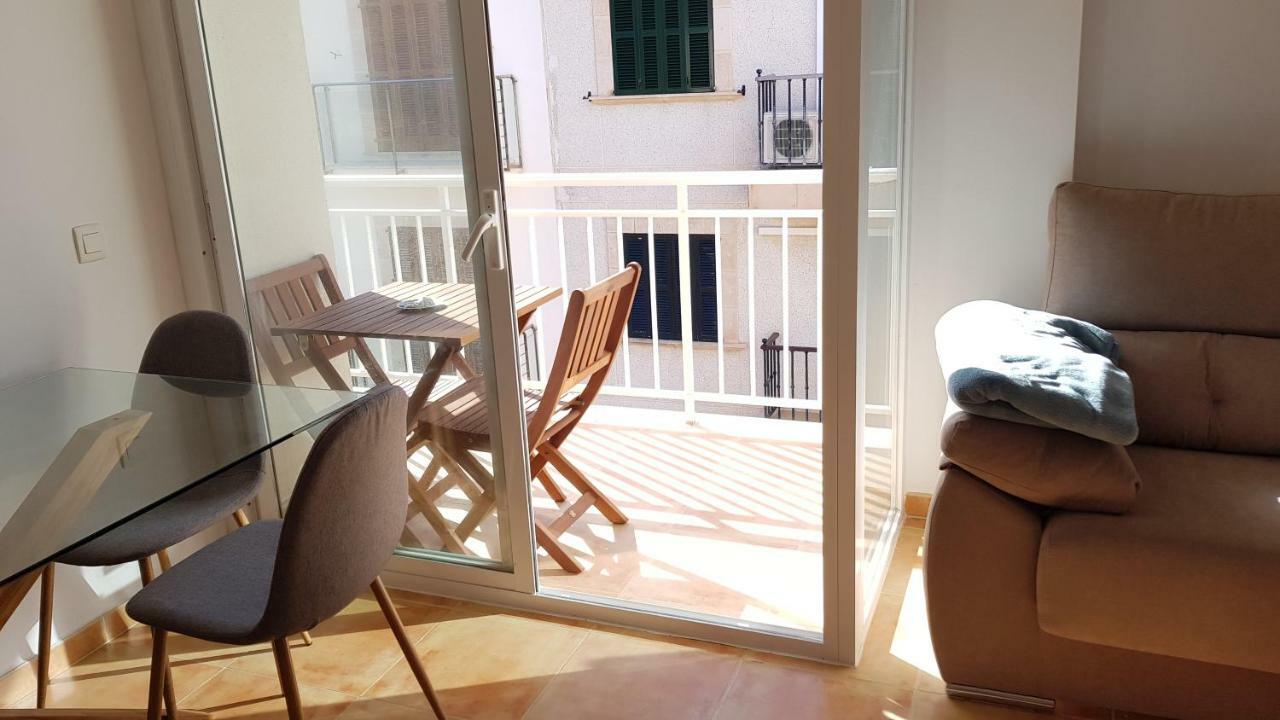 Sonne & Meerblick Aus 40 Grad Heissem Whirlpool Geniessen - Zentral Am Hafen Und Dennoch Ruhig Cala Ratjada  Exterior photo